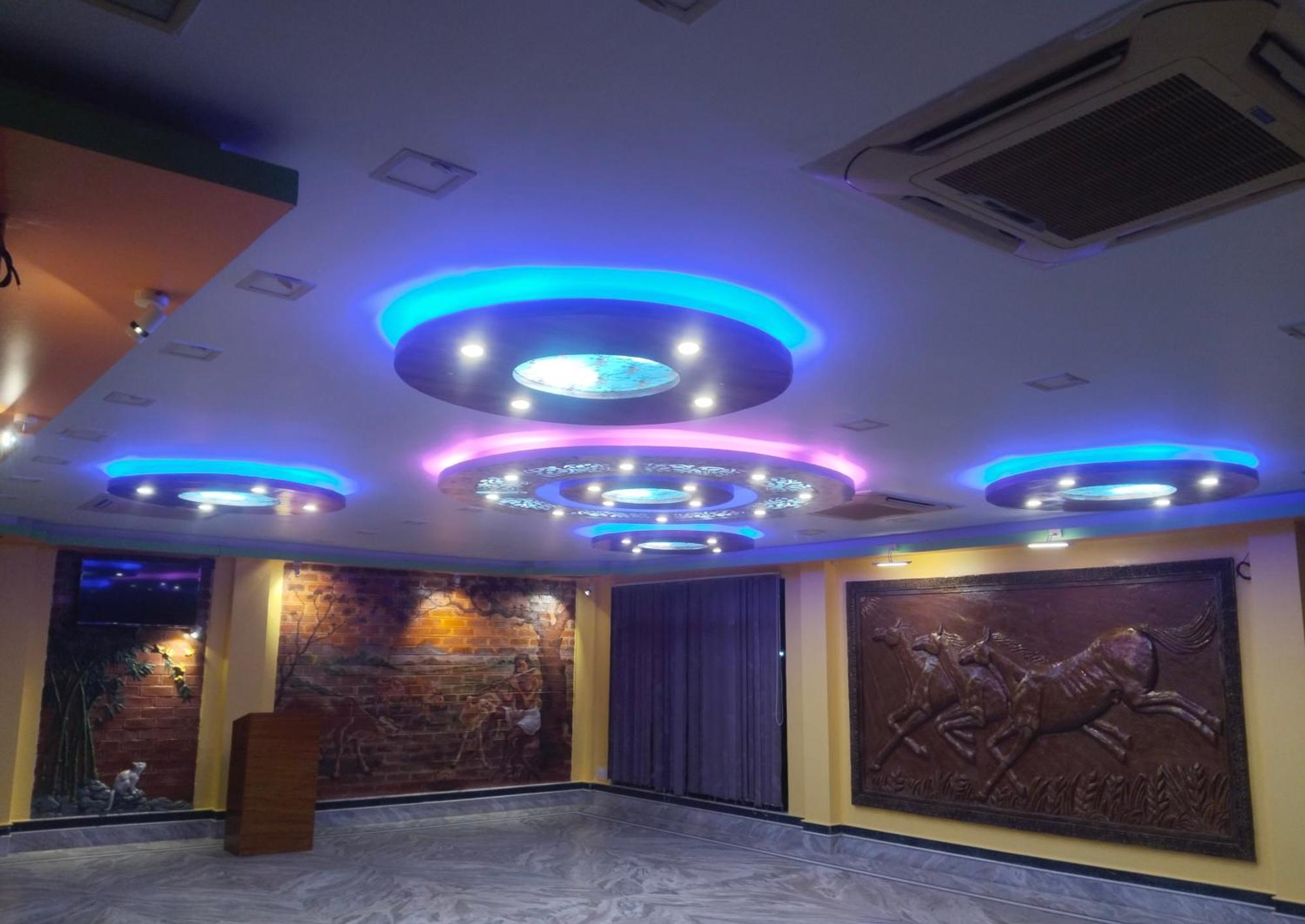 Whispering Woods Inn Bolpur Zewnętrze zdjęcie